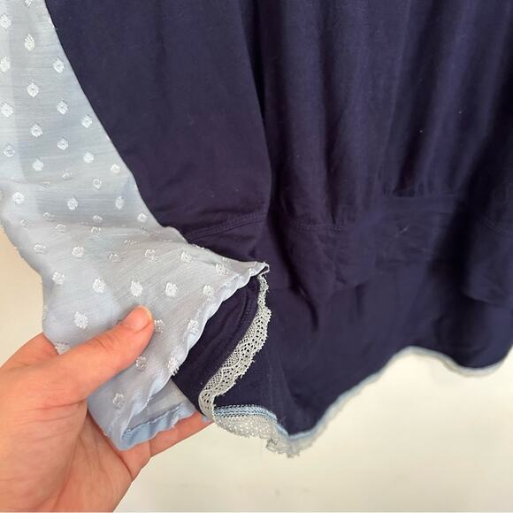 Bordeaux Cavay Swiss Dot Top - Picture 4 of 7